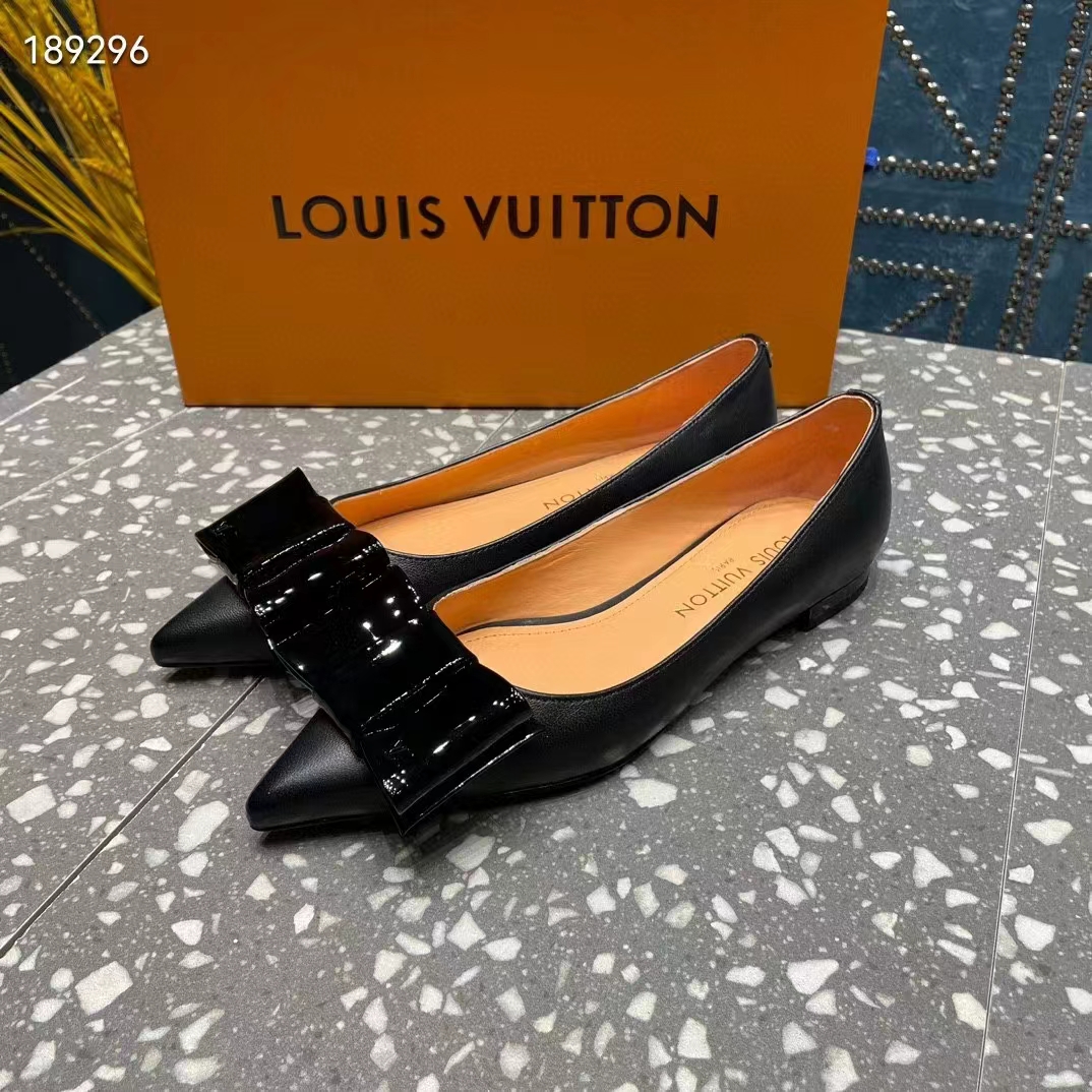 Louis Vuitton Women LV Blossom Flat Ballerina Black Patent Leather