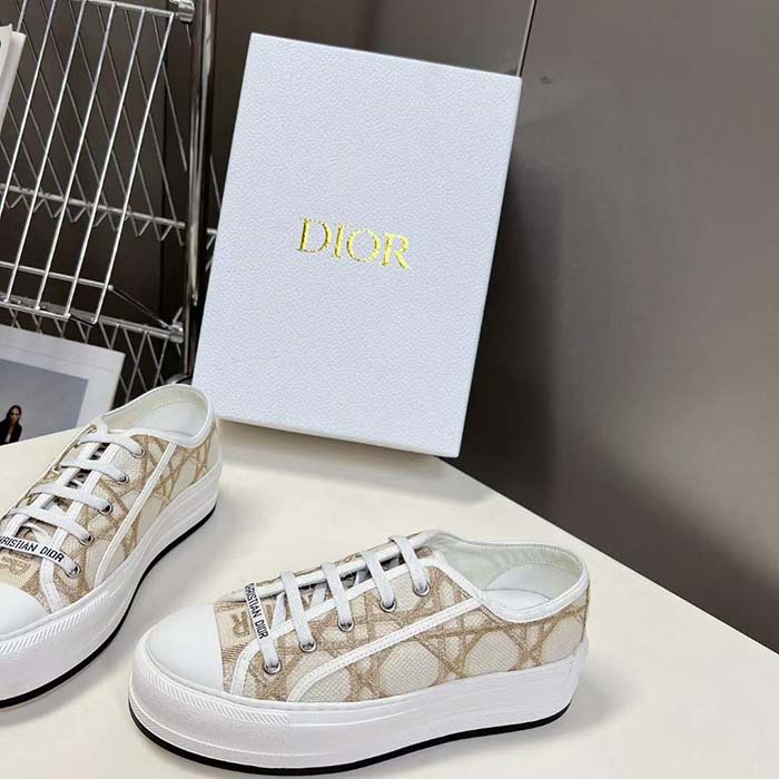 Dior Unisex CD Dior Or Walk’n’Dior Platform Sneaker Cotton Embroidered Macrocannage