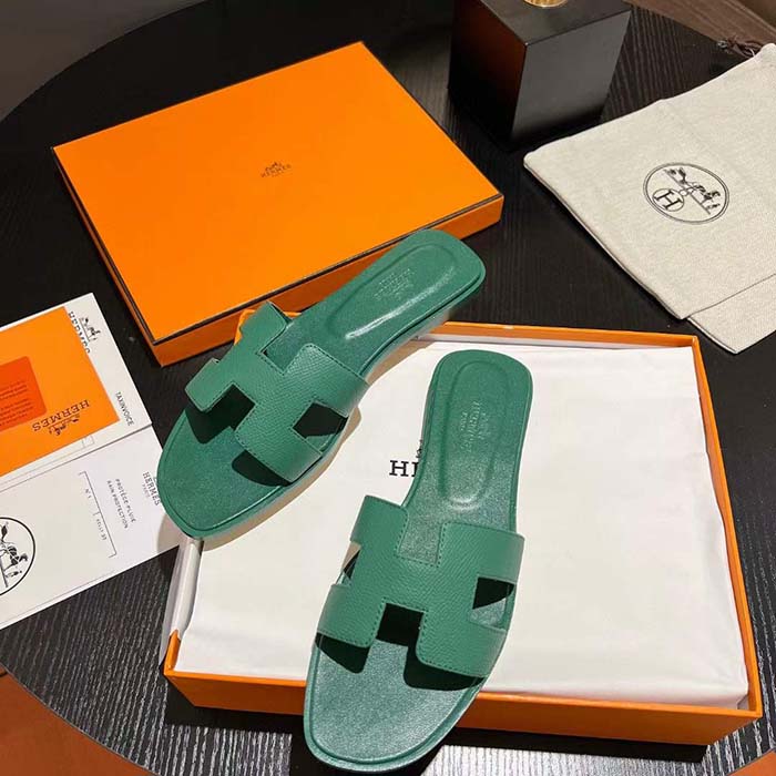 Hermes Unisex Oran Sandal Green Epsom Calfskin Natural Leather Sole