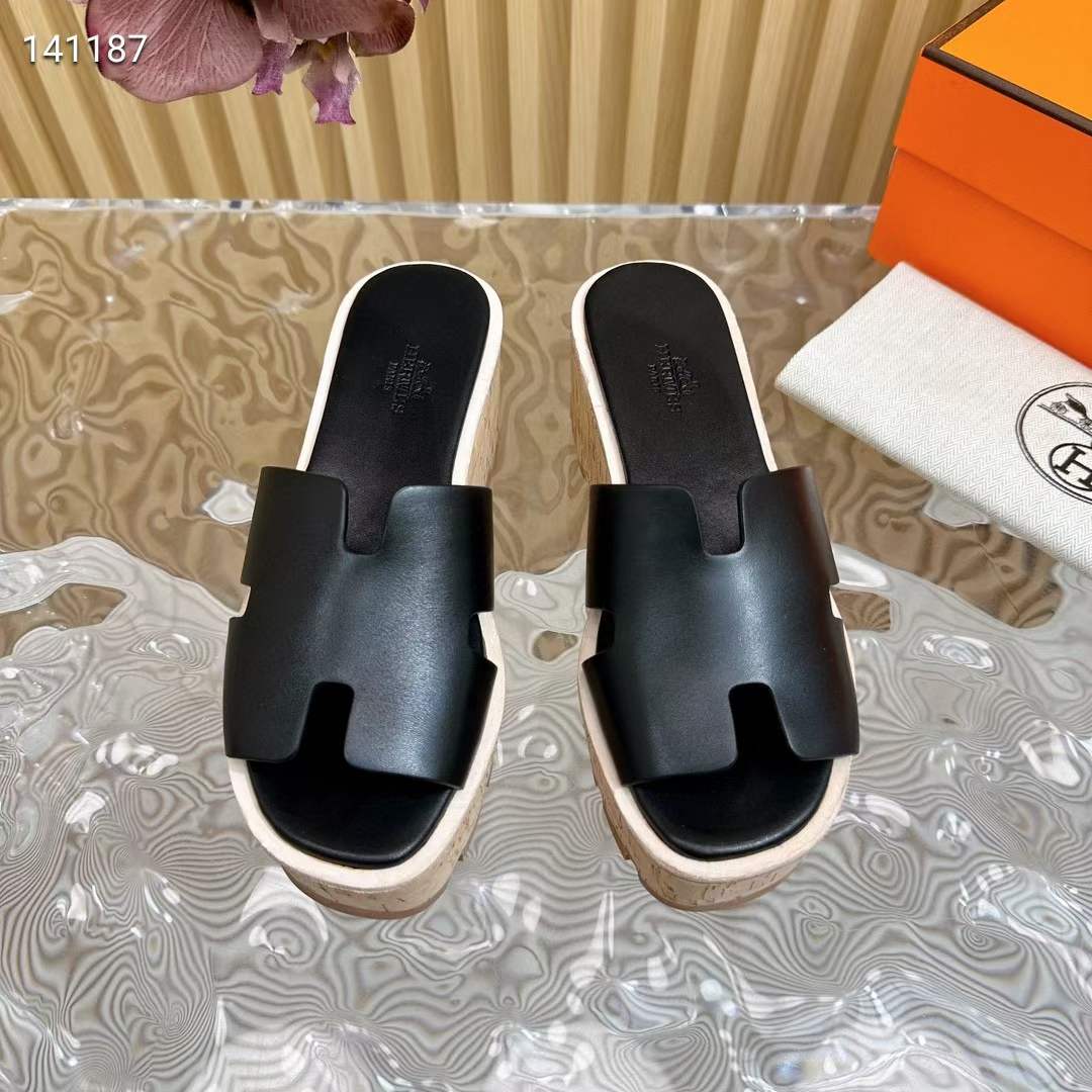 Hermes Women Eze 30 Sandal Natural Calfskin Black Rubber Sole