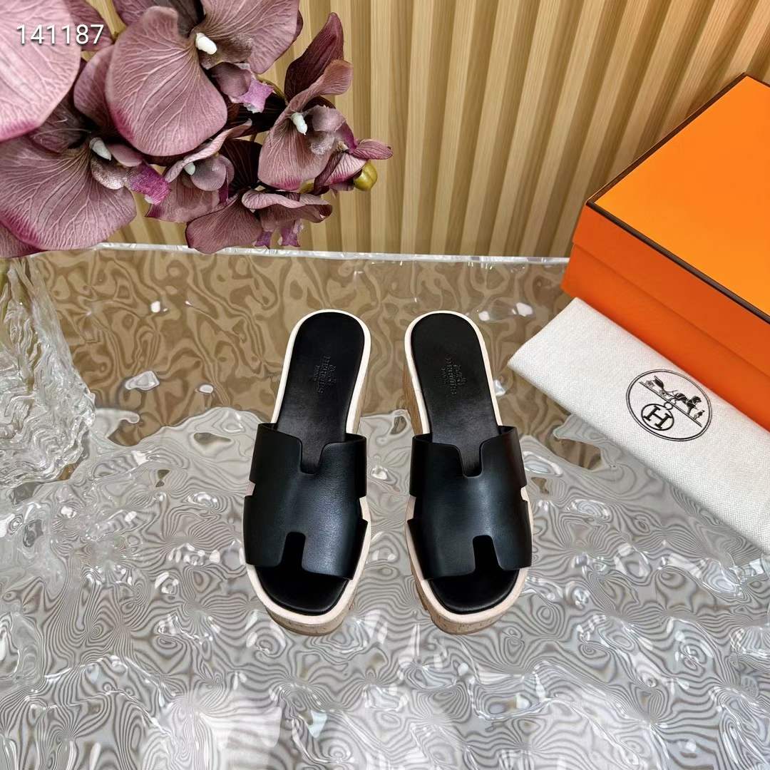Hermes Women Eze 30 Sandal Natural Calfskin Black Rubber Sole