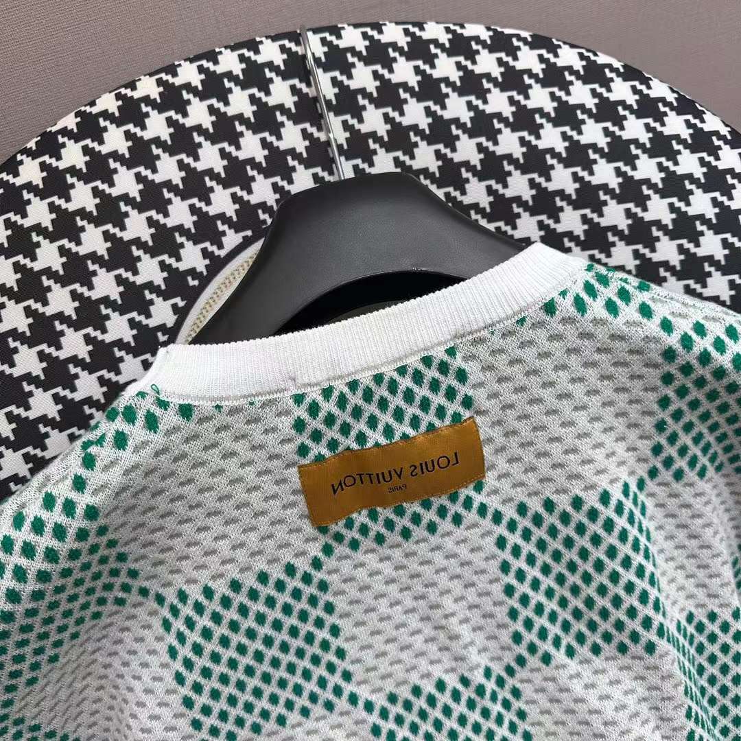 Louis Vuitton LV Men Damier Knitted Short-Sleeved Crewneck Regular Fit 1AFIX4