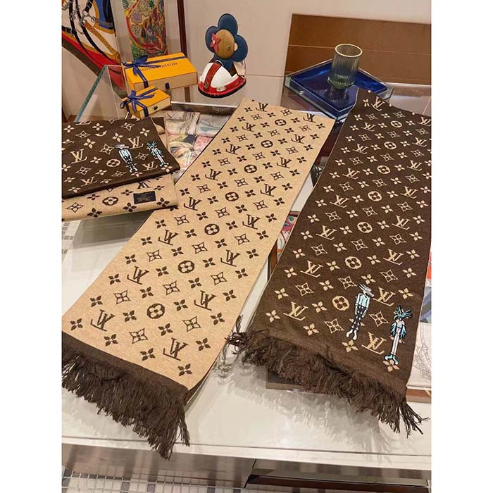 Louis Vuitton Unisex LV Friends Scarf Brown Allover Monogram MP2964