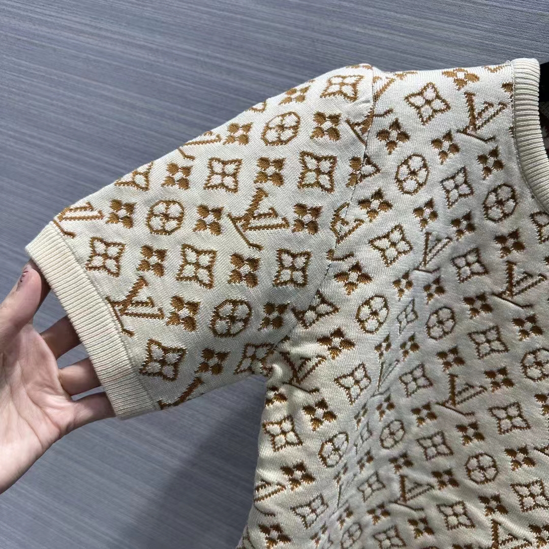 Louis Vuitton Women LV Monogram Jacquard Knit Top Wool Ecru 1AFEEU