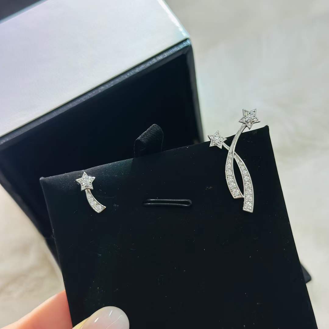 chanel women cc etoile filante earrings 18k white silver Di*m*nds