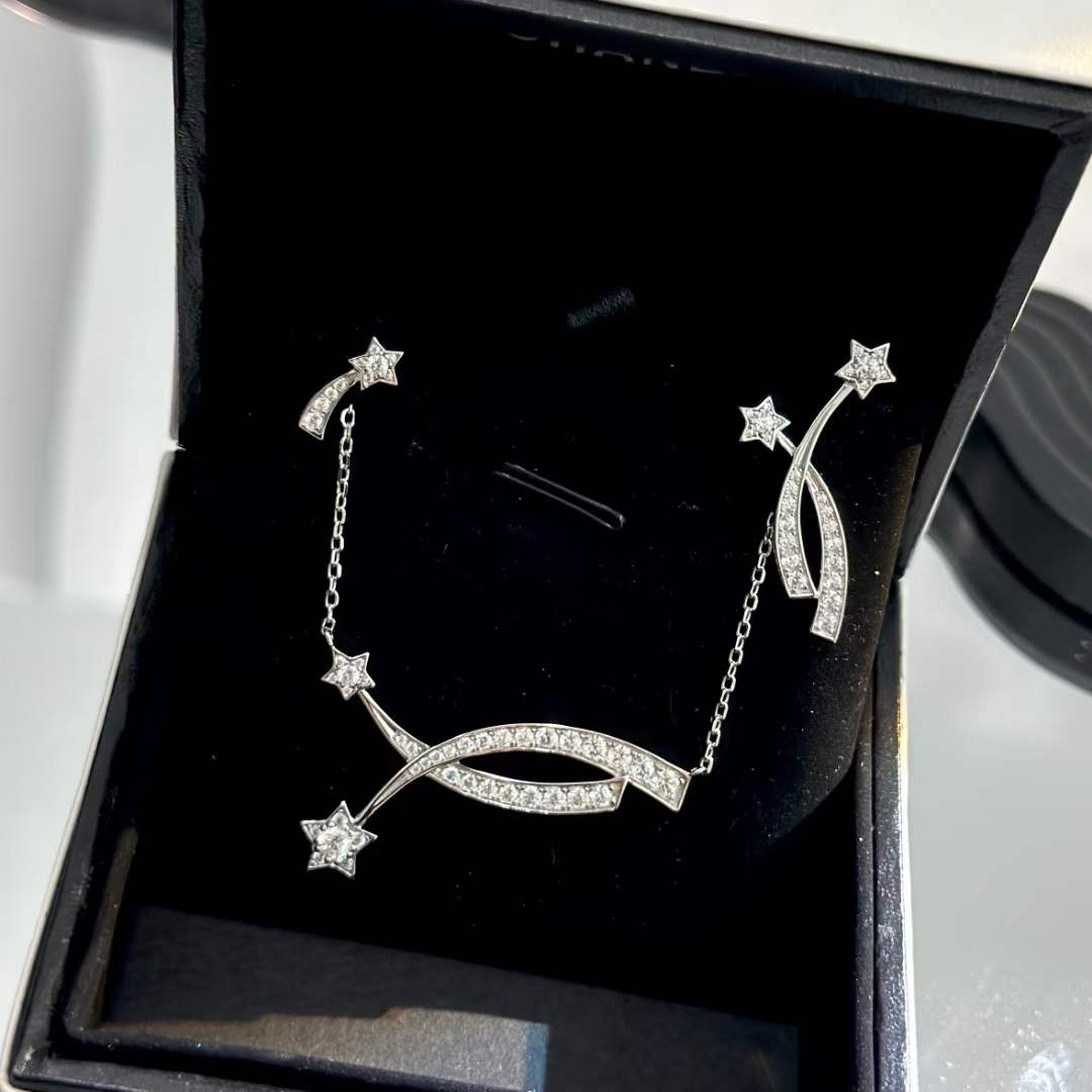 chanel women cc etoile filante earrings 18k white silver Di*m*nds