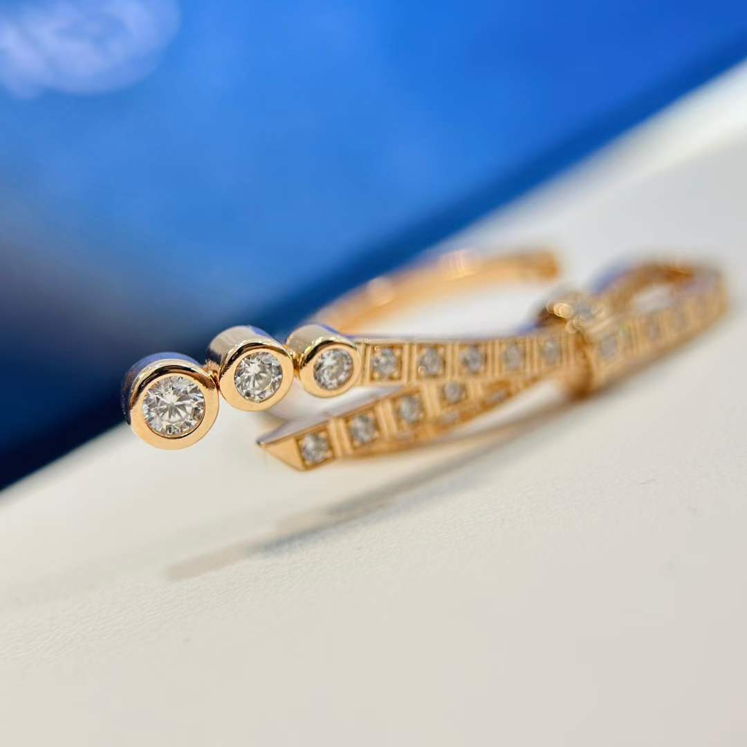 chanel women cc ruban ring 18k beige gold Di*m*nds