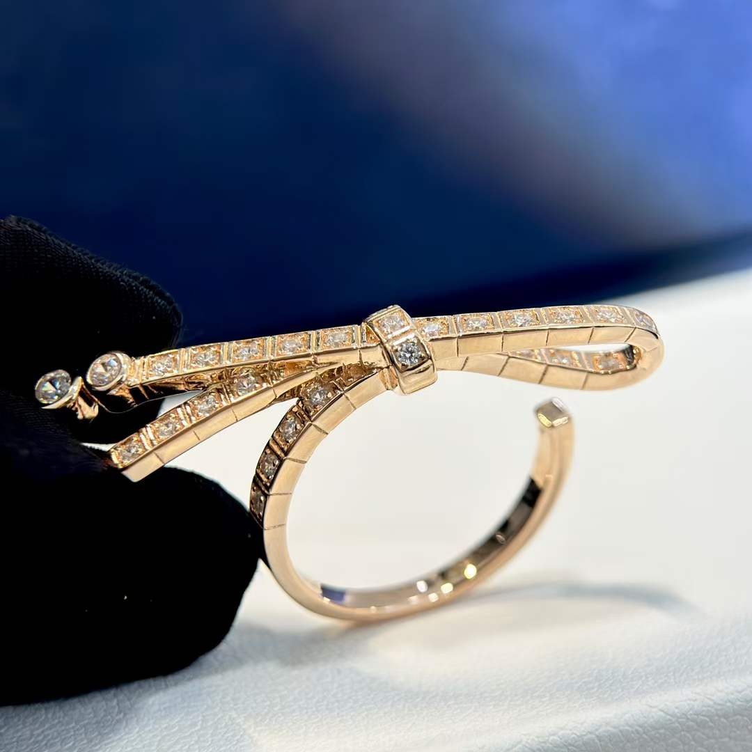 chanel women cc ruban ring 18k beige gold Di*m*nds