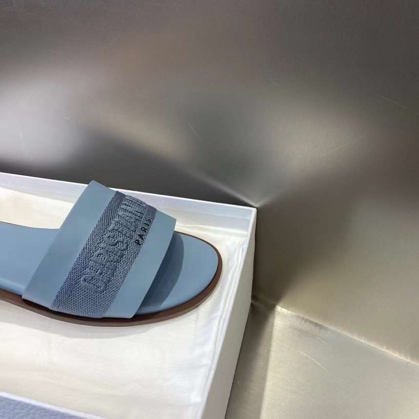 Dior Unisex CD Dway Slide Pastel Blue Calfskin Embroidered Cotton