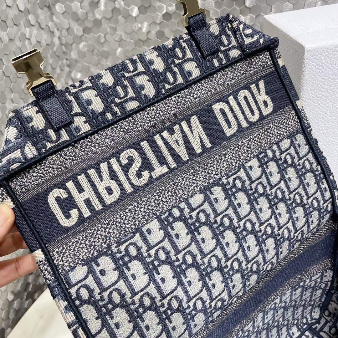 Dior Unisex Medium Diorcamp Bag Blue Dior Oblique Embroidery