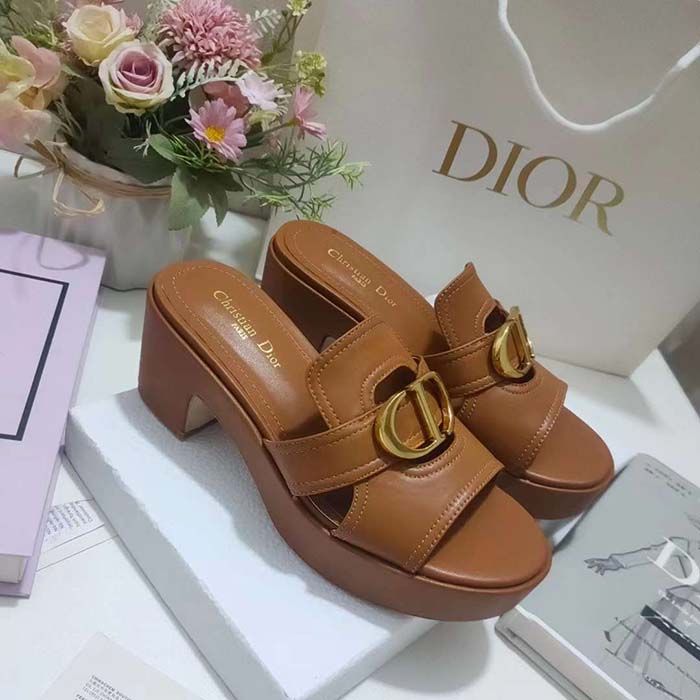 Dior Women CD 30 Montaigne Platform Slide Camel Calfskin