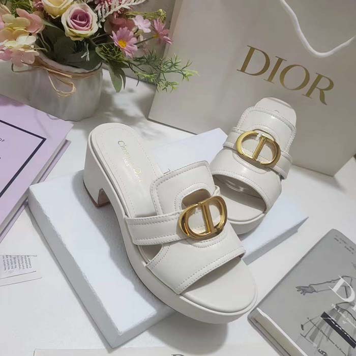 Dior Women CD 30 Montaigne Platform Slide White Calfskin