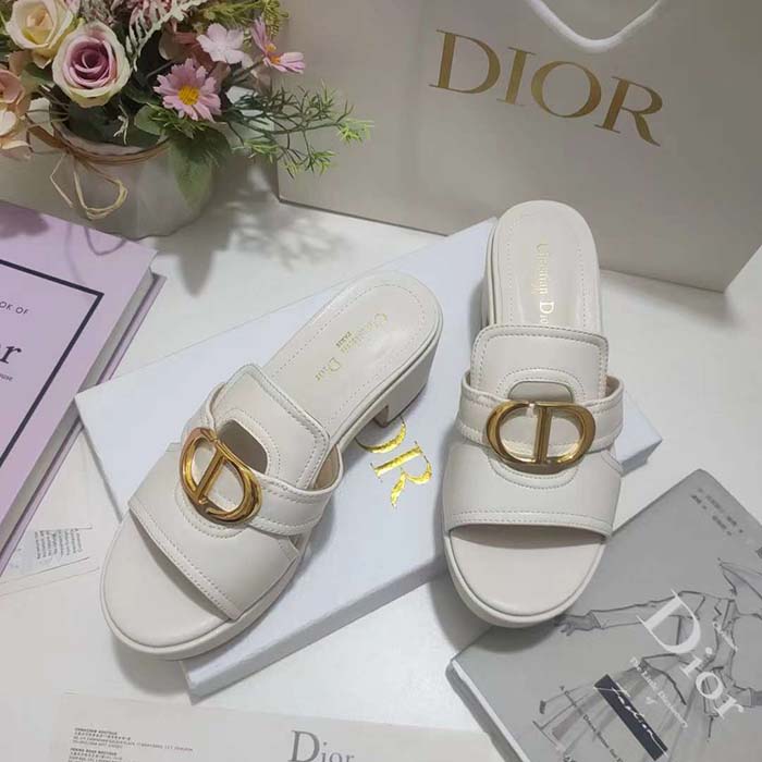 Dior Women CD 30 Montaigne Platform Slide White Calfskin
