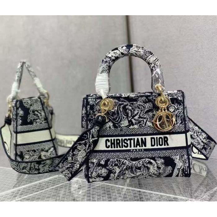Dior Women CD Medium Lady D-Lite Bag Blue Toile De Jouy Reverse