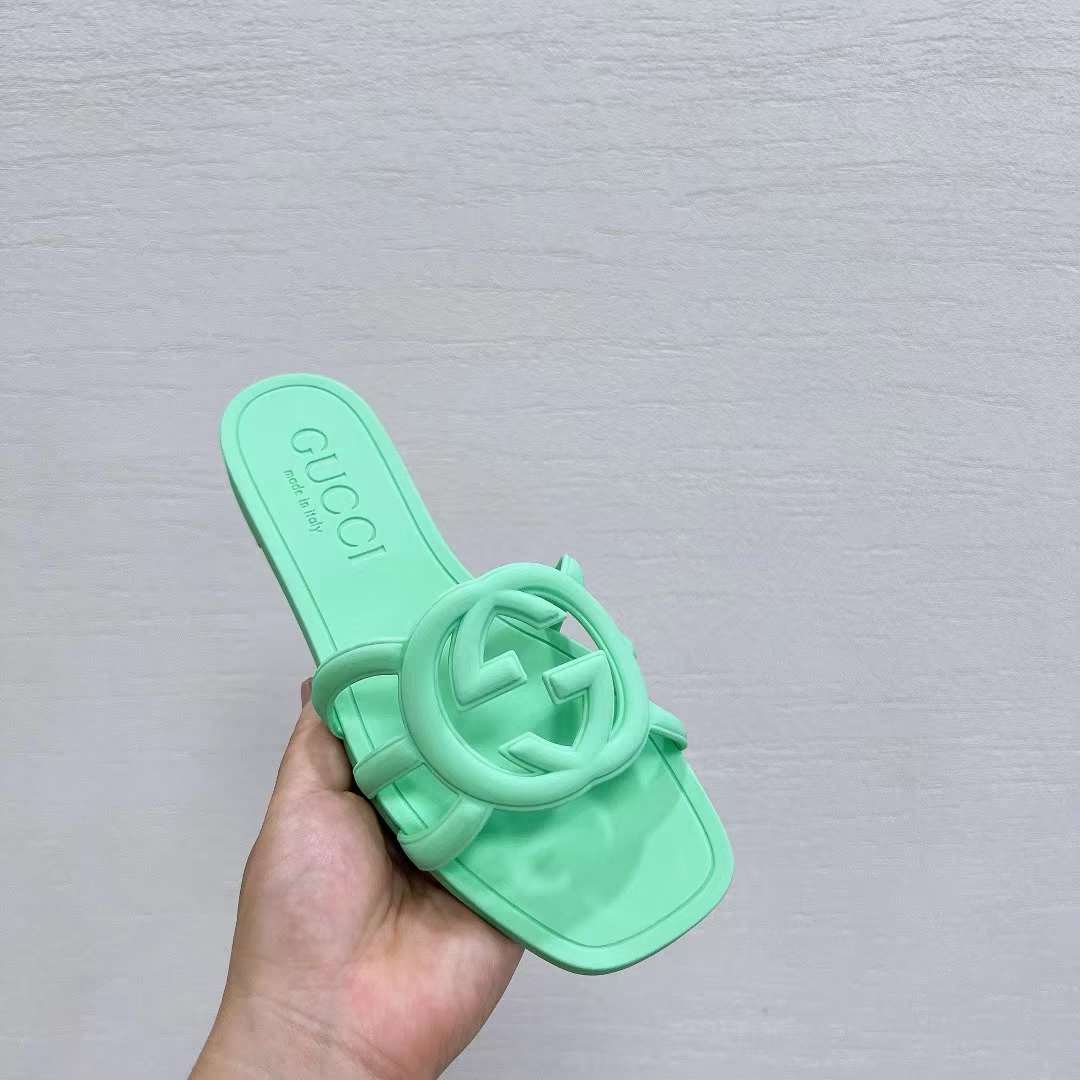 G*u*i unisex gg interlocking g slide sandal pale green rubber flat