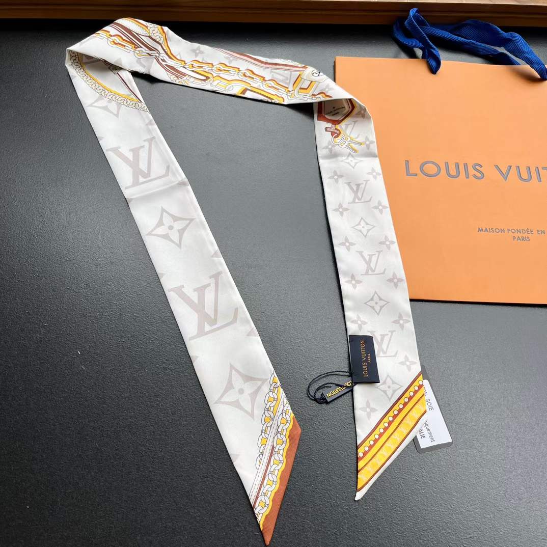 Louis Vuitton Women LV Ultimate Monogram Bandeau Beige Silk Inkjet Print M77777