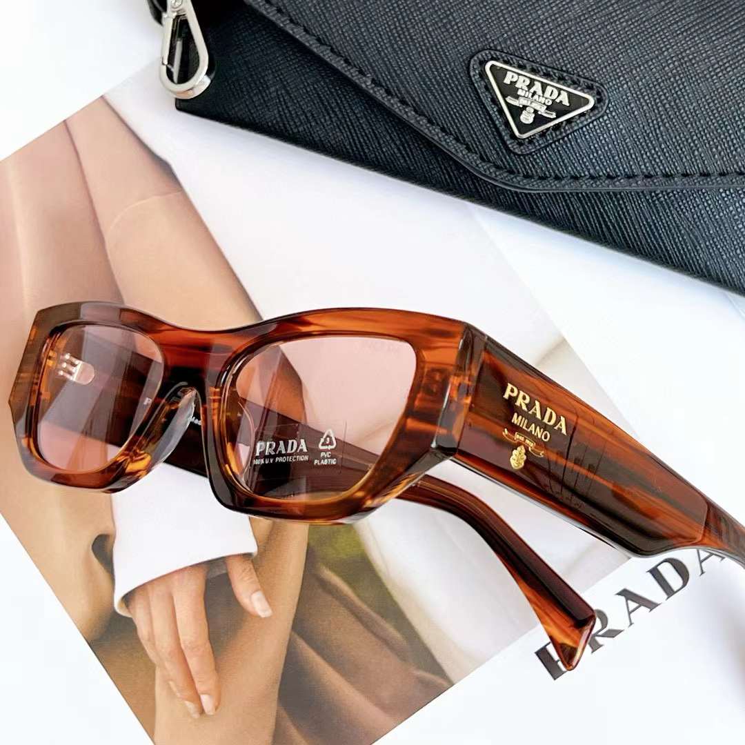 Prada Unisex Sunglasses Logo Frame Compatible Graduated Lenses Standard Fit