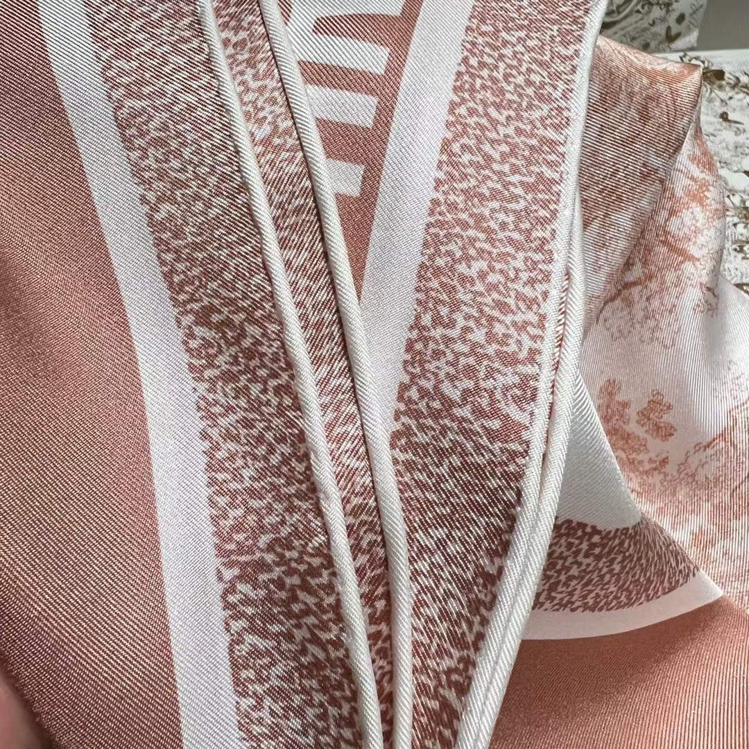 Dior Women CD Toile De Jouy Sauvage 90 Square Scarf Ivory Pink Silk Twill