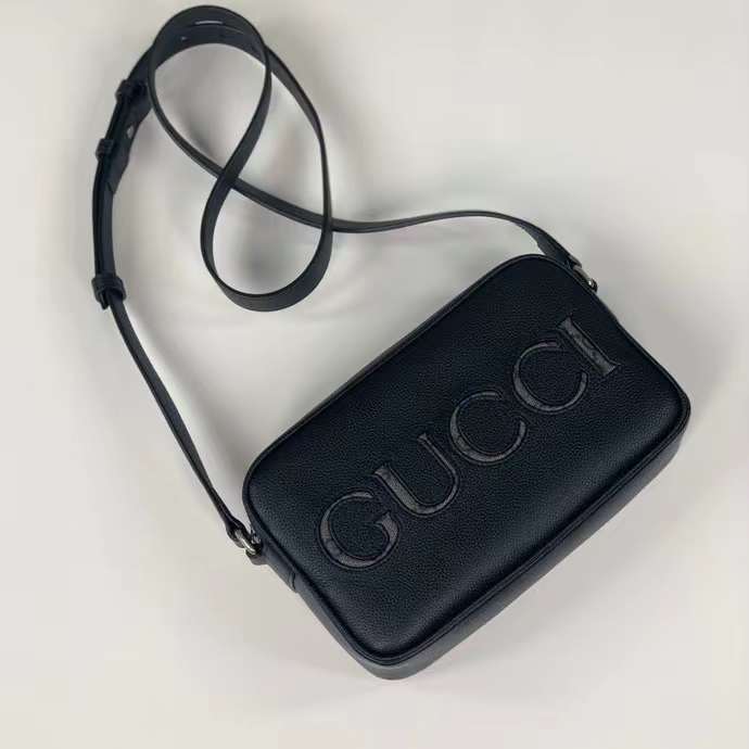 G*u*i unisex mini shoulder bag black leather grey black gg supreme canvas