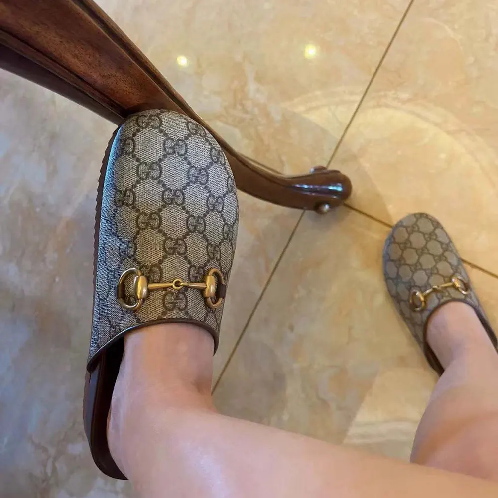 G*u*i women horsebit slipper beige and ebony gg supreme canvas