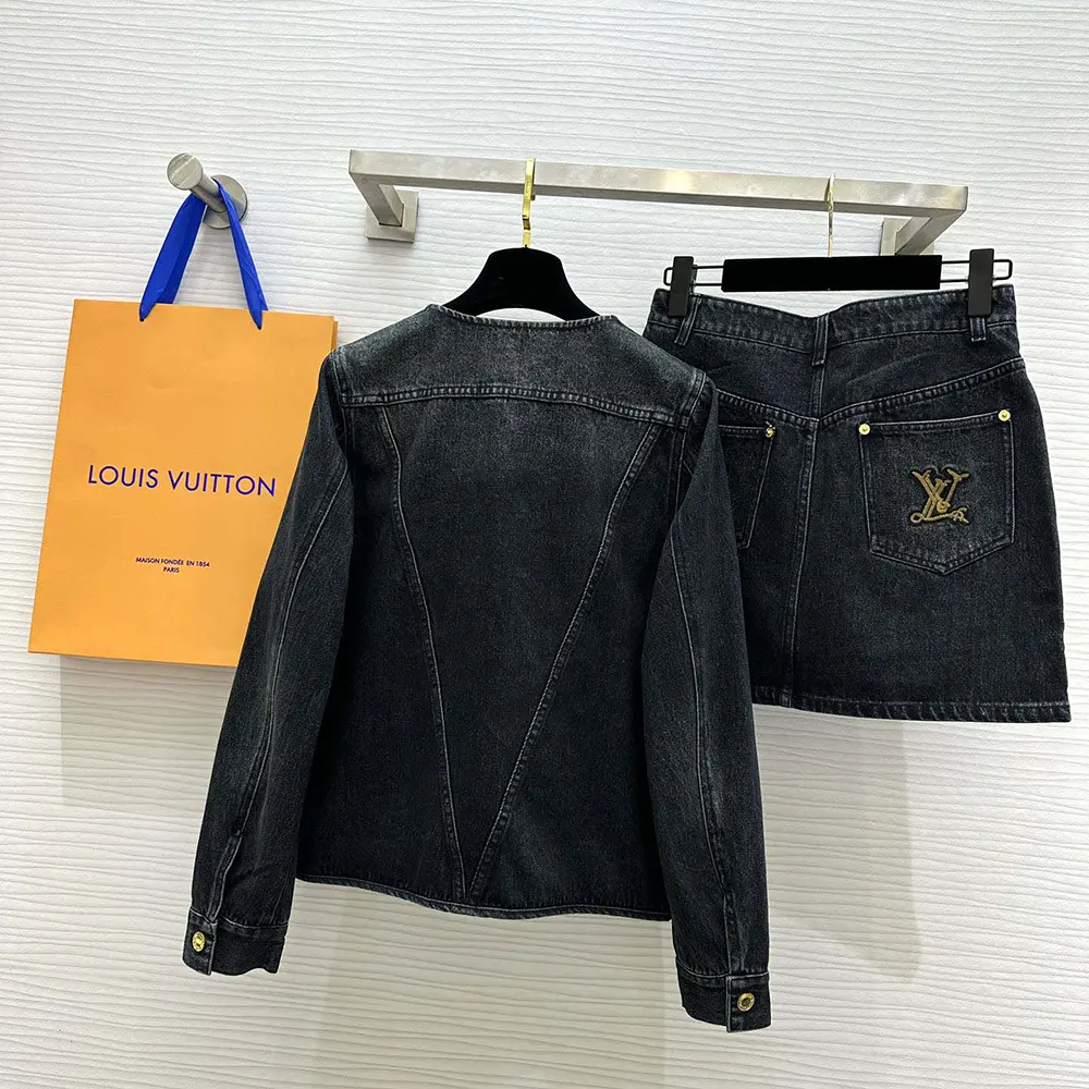 Louis Vuitton Women Nautical LV Patch Denim Jacket 1AFMOM
