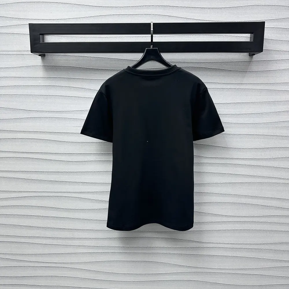 Louis Vuitton Men Monogram Pocket T-Shirt 1AGHD4