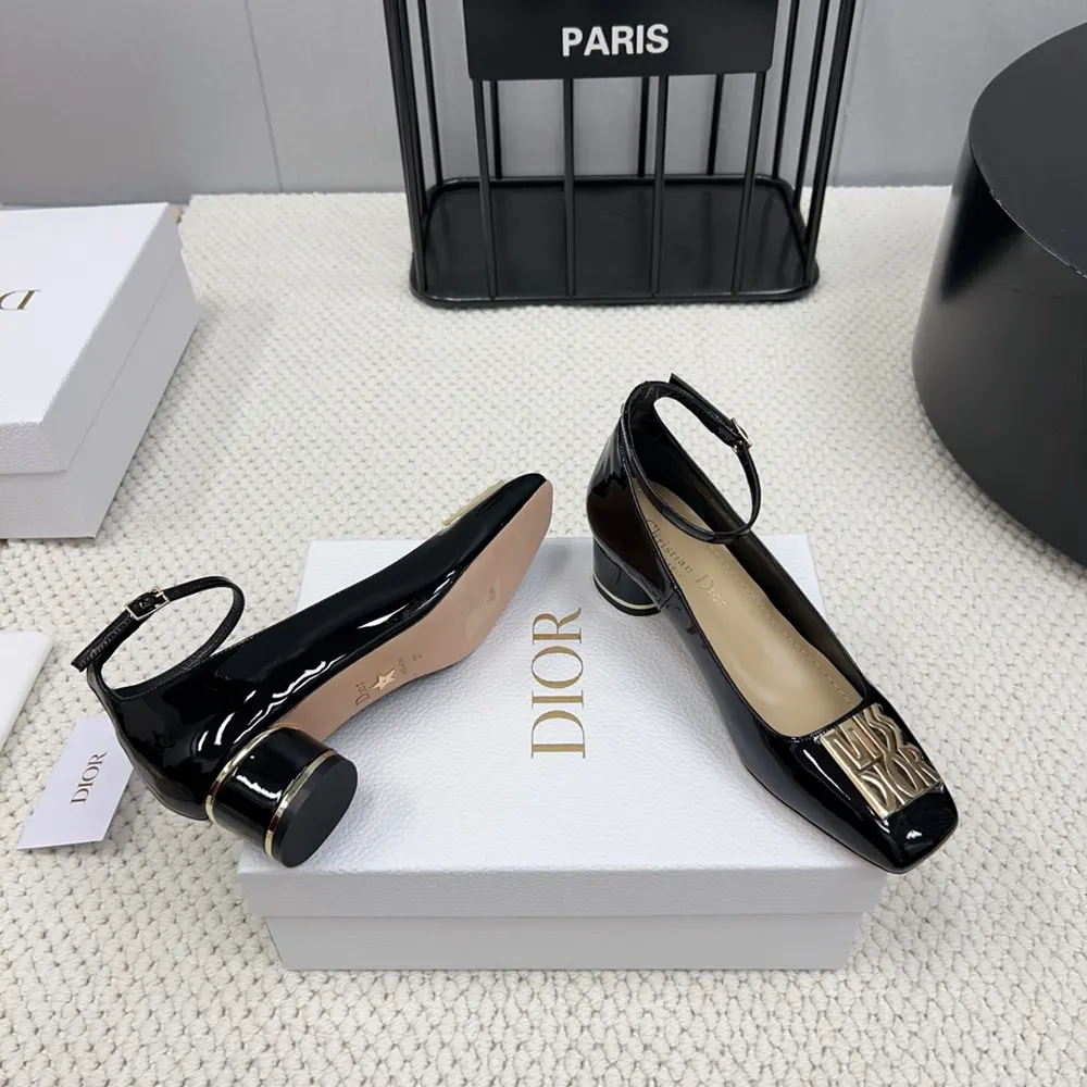 Dior Women Miss Dior Pump Black Patent Calfskin