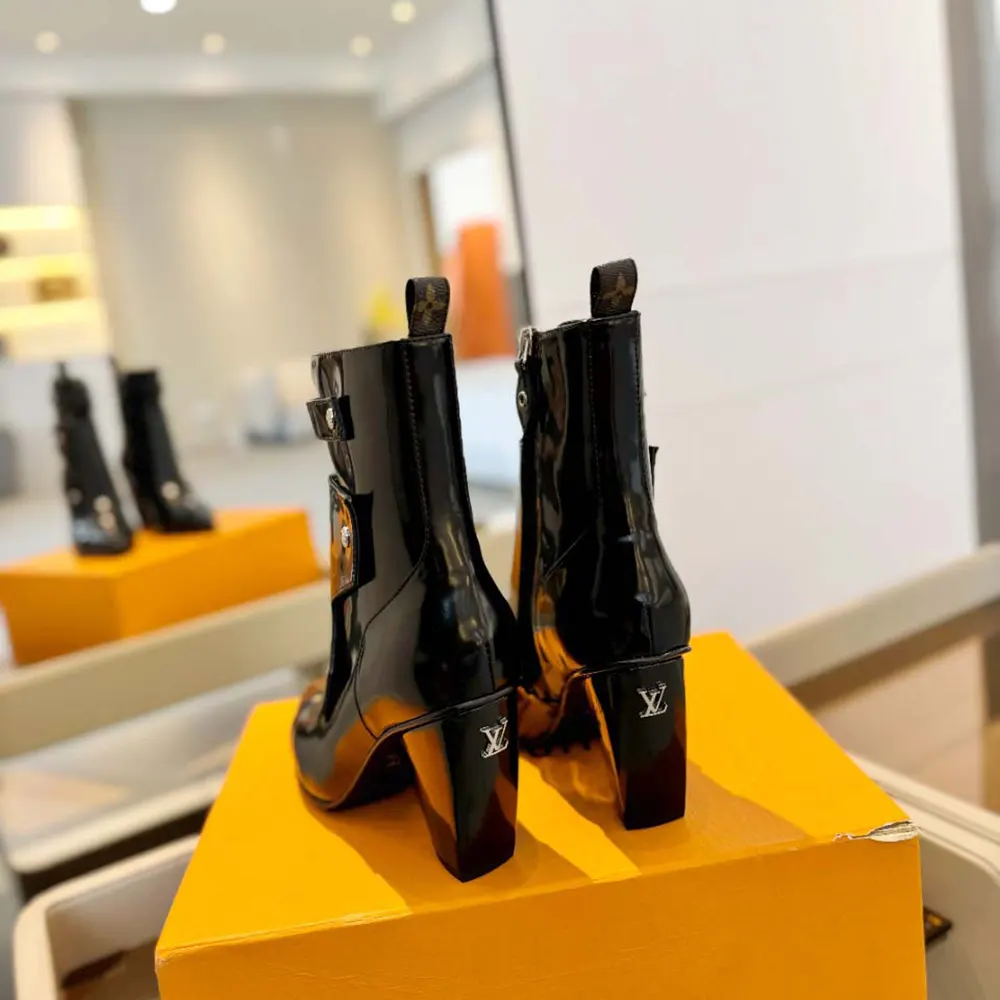 Louis Vuitton Women Trinity Ankle Boot-Black 1AD1TF