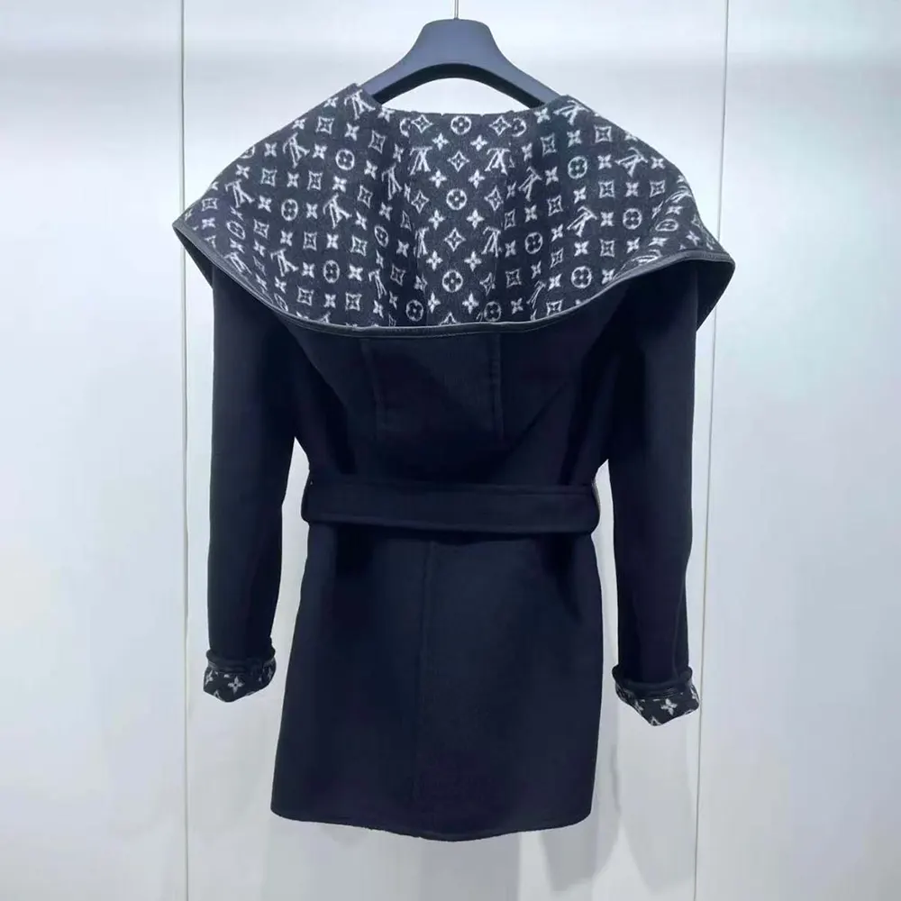 Louis Vuitton LV Women Belted Short Wrap Pea Coat-Black / White 1A99KC