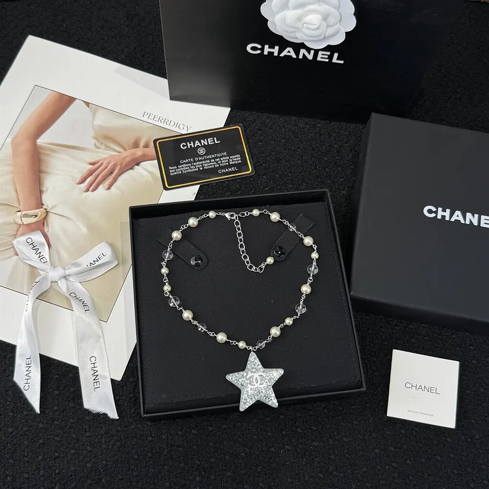 Chanel Women Necklace Metal Resin Glass Pearls ABF128