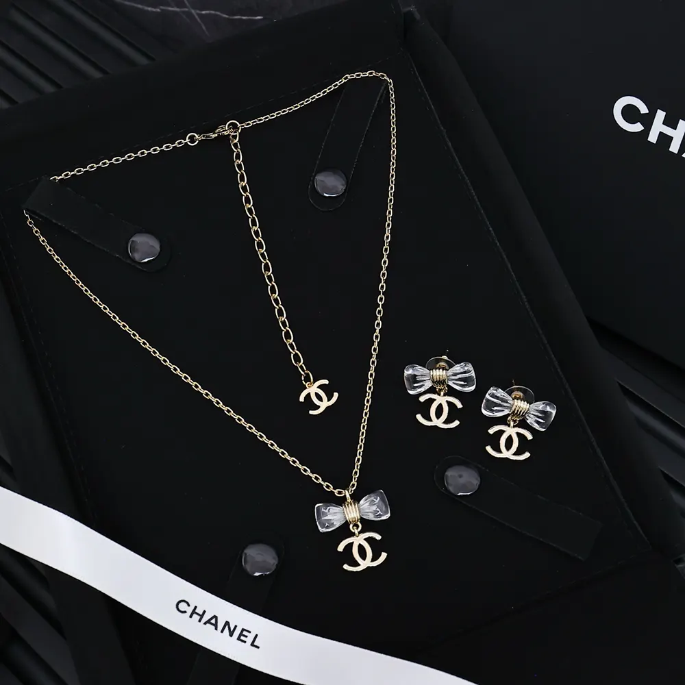 Chanel Women Pendant Necklace Metal Resin ABF546B19997