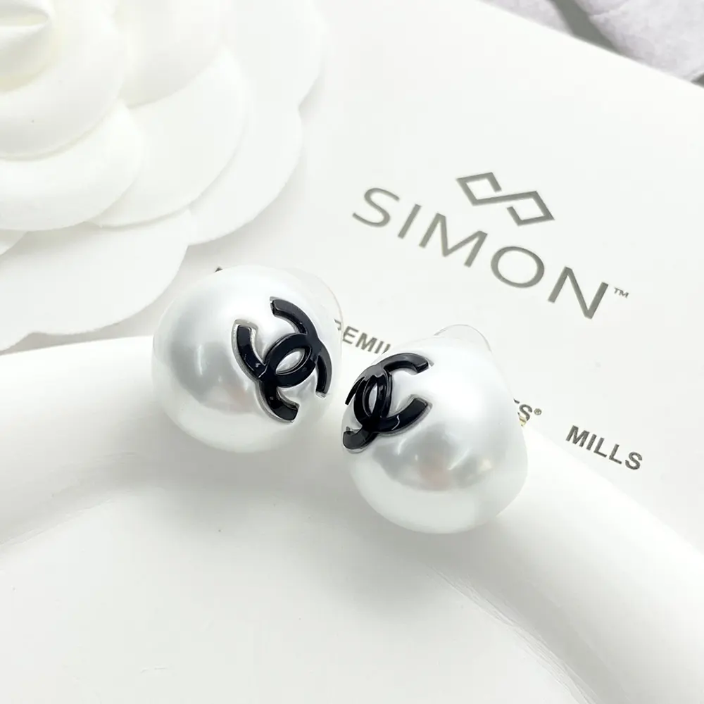 Chanel Women Stud Earrings Metal Resin ABF364B19975