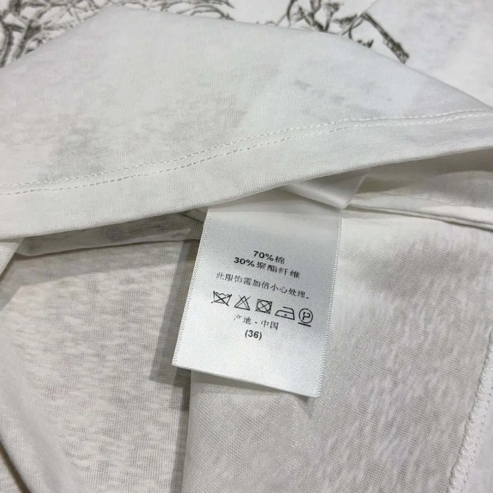 Dior Men T-Shirt White Cotton and Linen Jersey with Black Dior Cabinet de Curiosités Motif